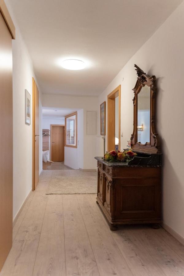 Modern Apartment In The City Center Of Bad Ischl Buitenkant foto